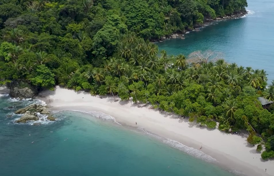 Playa Manuel Antonio, Manuel Antonio