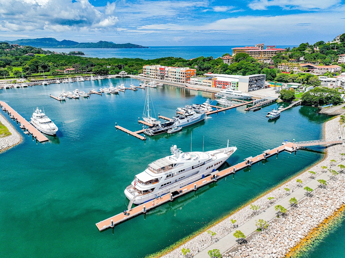 Marina de Flamingo, Playa Flamingo