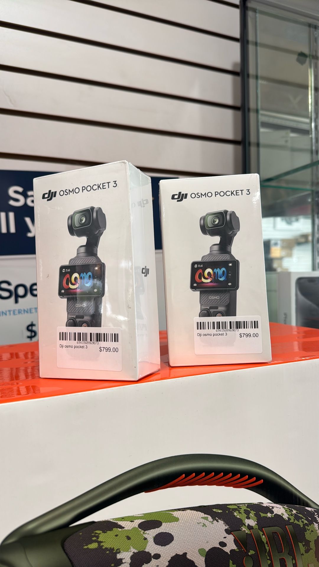 DJI